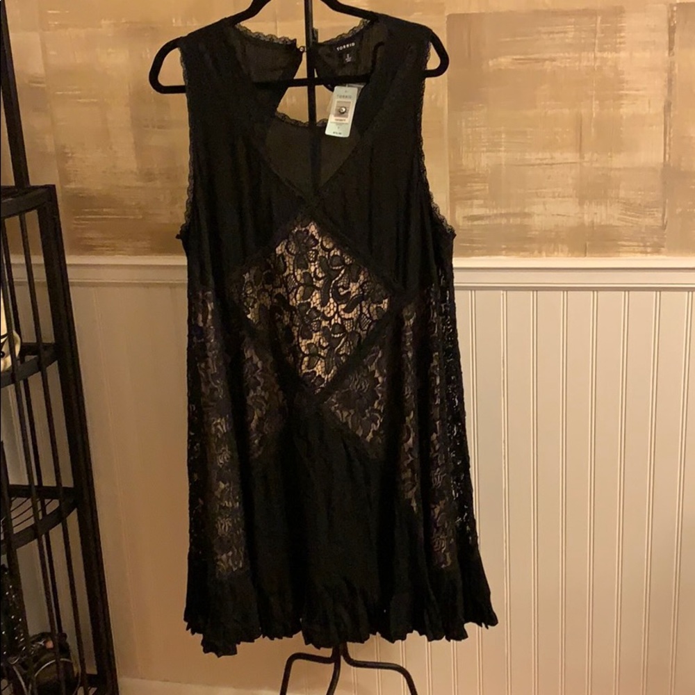 Torrid size 2 dress